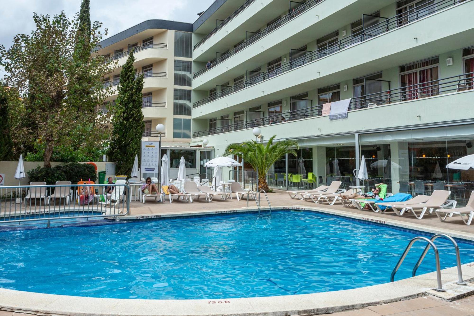 Medplaya Aparthotel Esmeraldas Tossa de Mar Dış mekan fotoğraf